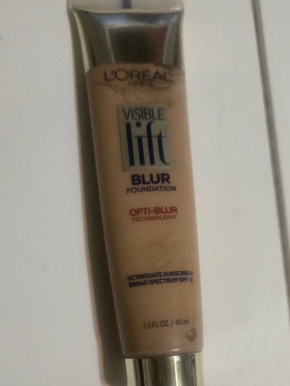 L'Oréal Visible Lift Blur Foundation - Beige 206 Natural Beige Nwot